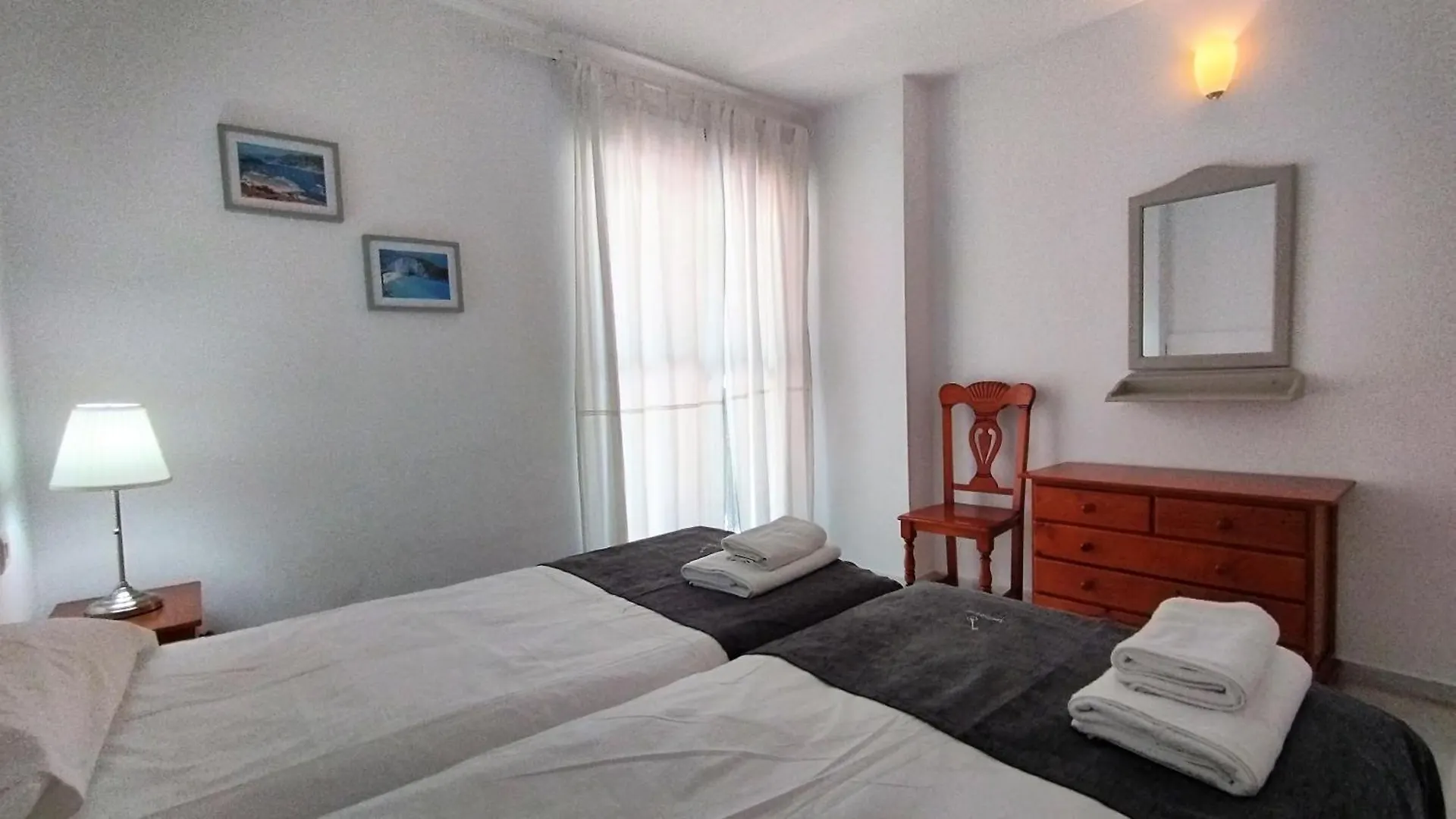 Apartamentos y casas SERINAMAR- Banús, Marbella España