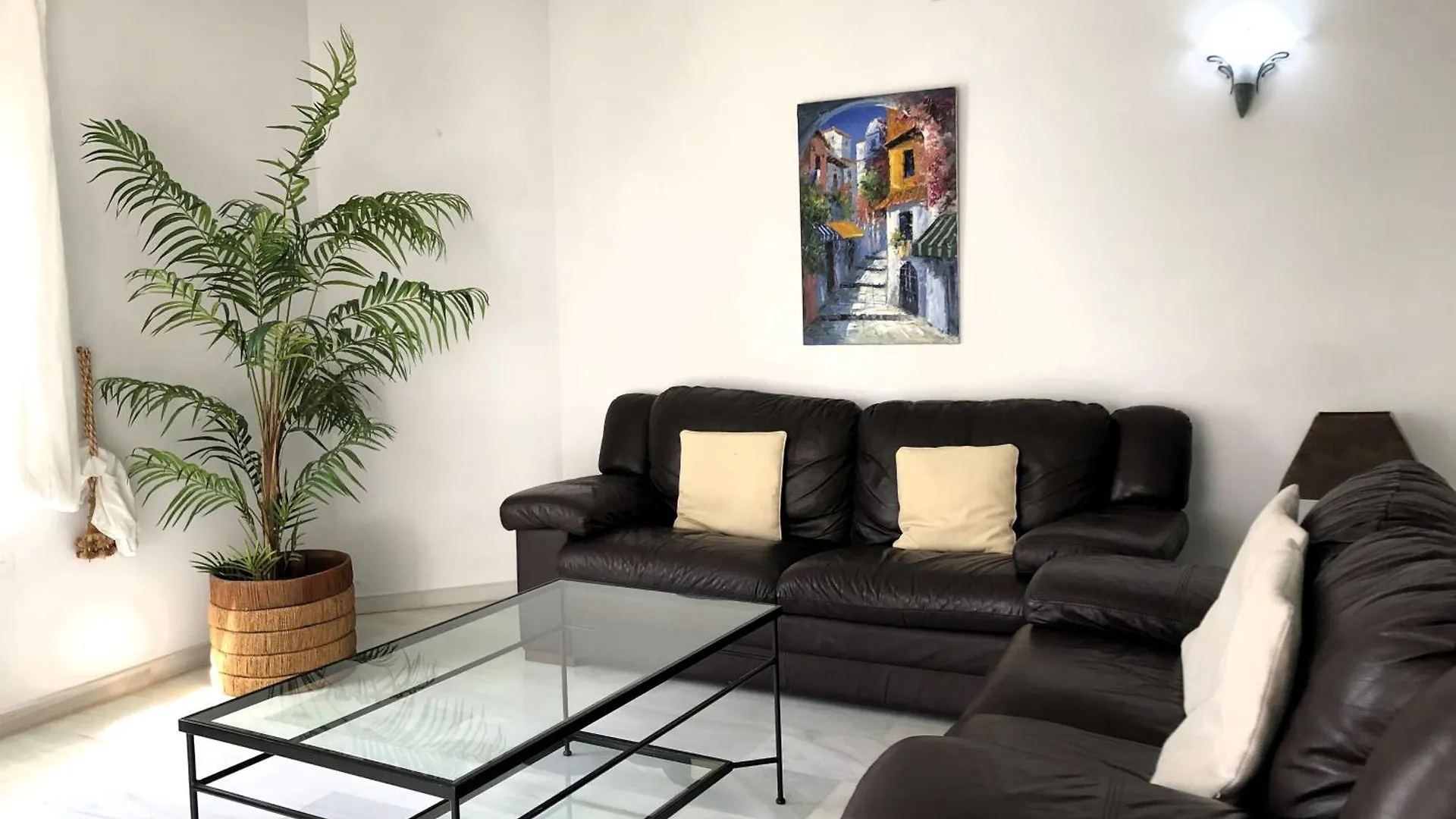 Apartamentos y casas SERINAMAR- Banús, Marbella España