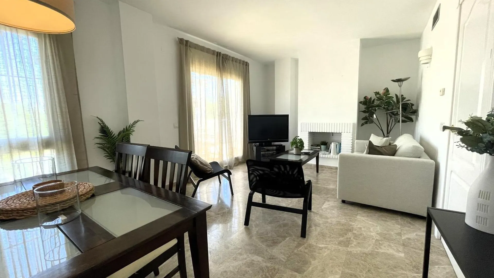Serinamar- Los Naranjos De Marbella 0*,  Spanje